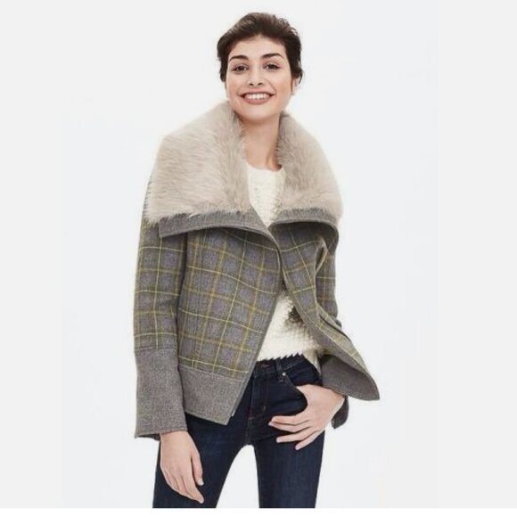 NWOT Banana Republic Faux Fur Plaid Check Moto Jacket Coat Size Petite Small - Picture 9 of 11